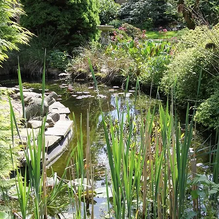 De Oude Pastorie Bed & Breakfast Netersel