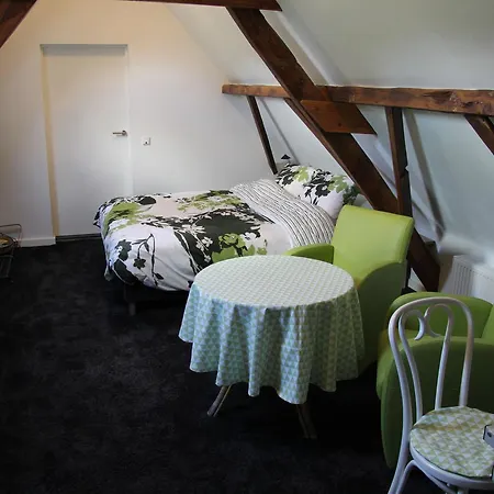 De Oude Pastorie Bed & Breakfast 3*