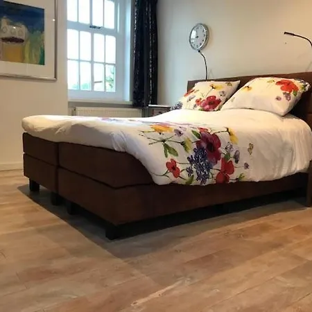 De Oude Pastorie Bed & Breakfast Netersel