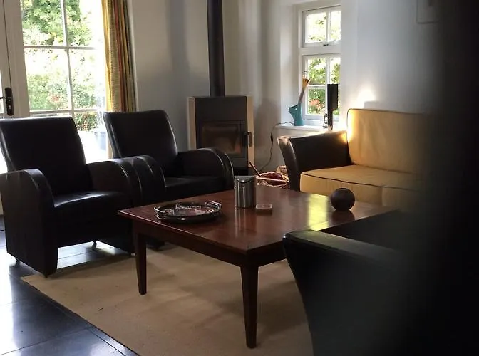 De Oude Pastorie Bed & Breakfast 3*